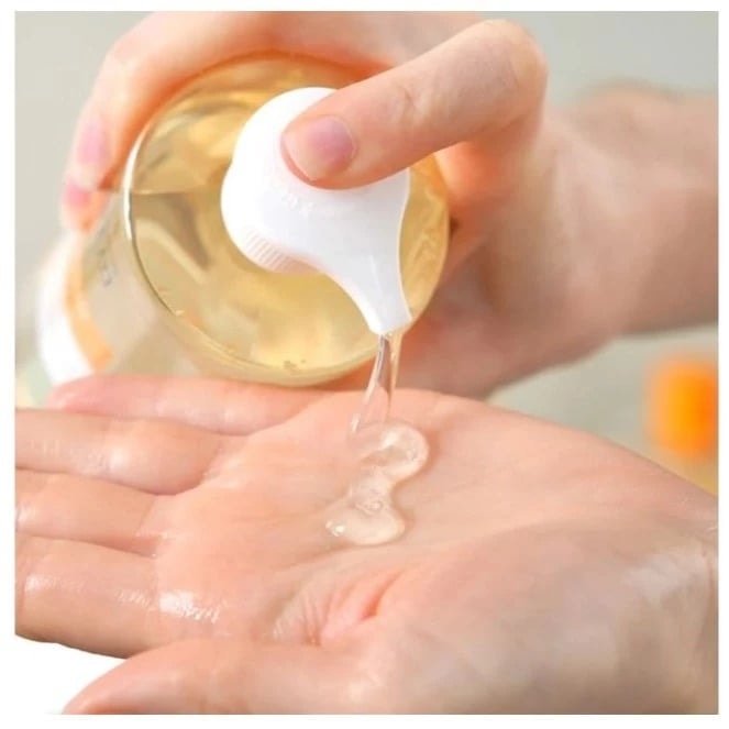 Evoluderm Gel rửa mặt Vitamin C 500ml 5