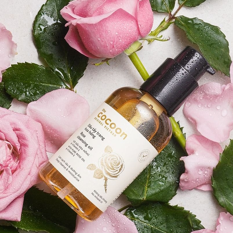 Dầu tẩy trang hoa hồng Cocoon Rose Cleansing Oil 3
