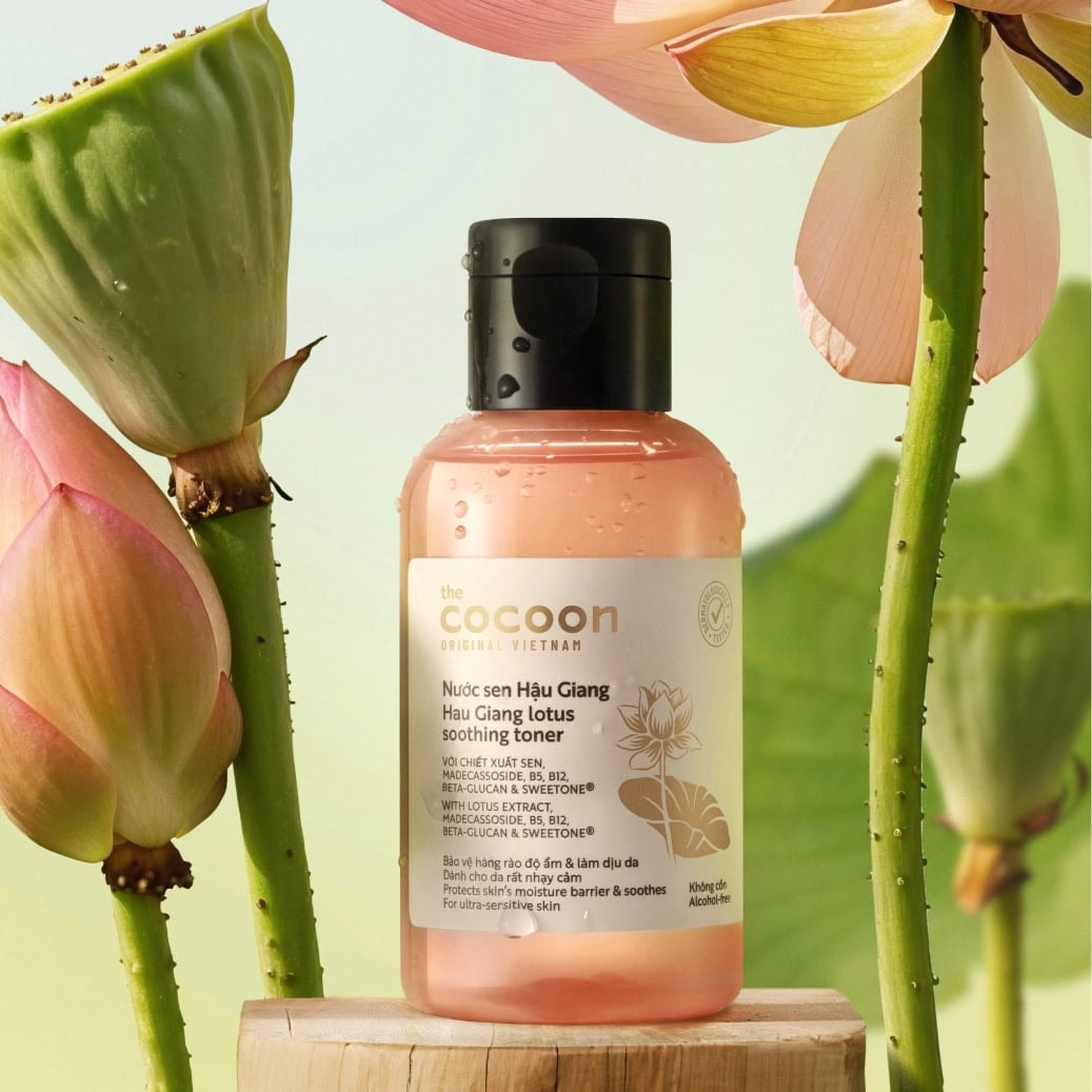 Cocoon Nước Sen Hậu Giang Lotus Soothing Toner 4