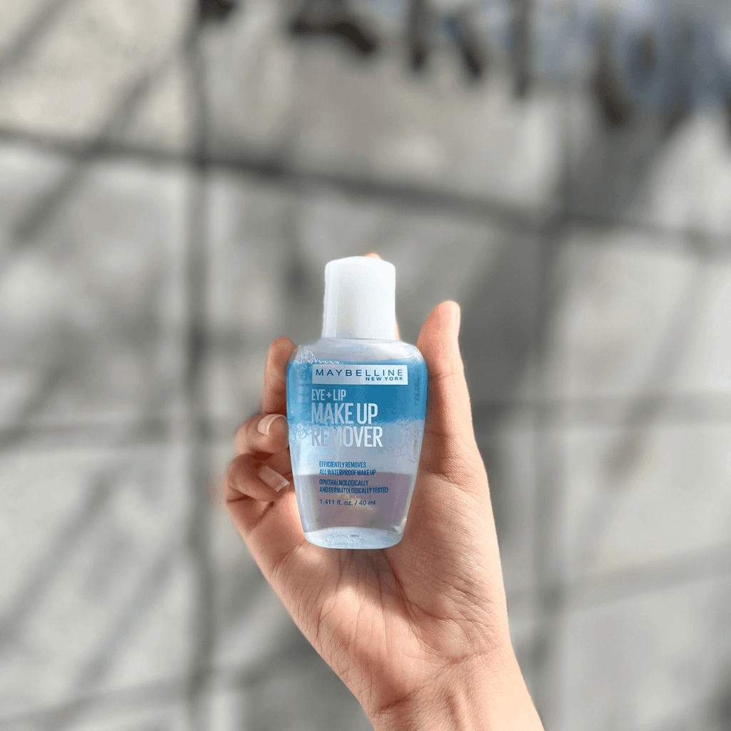 Maybelline Nước tẩy trang mắt môi Makeup Remover Lip & Eye 40ml (IP07) thumb 3