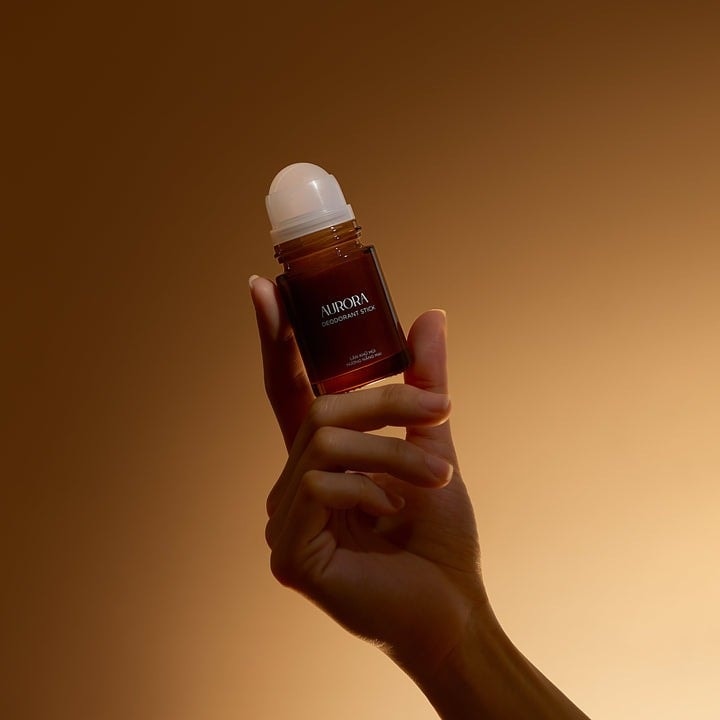 Skinlax Lăn khử mùi hương nắng mai Aurora Deodorant Stick 30ml 2